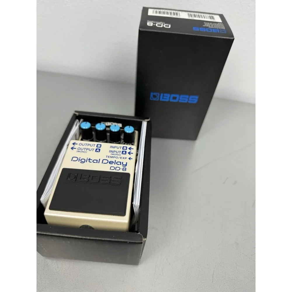 Boss DD-8 Digital Delay Electric Guitar Effects Pedal w/ Box And Papers